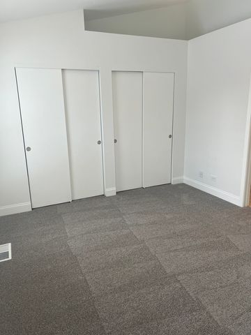 1146 Regency Drive, Schaumburg, IL 60193