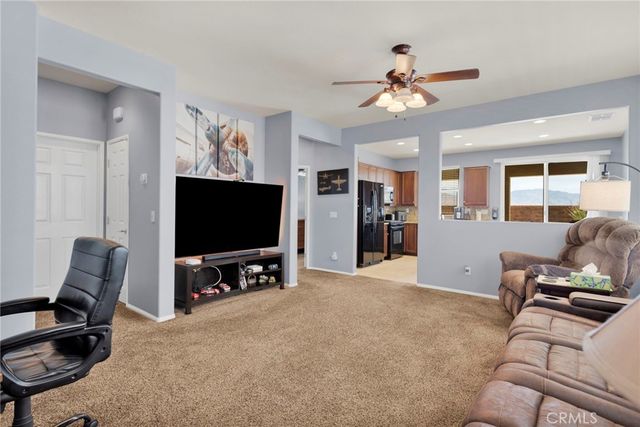 19459 Maple Creek, Apple Valley, CA 92308