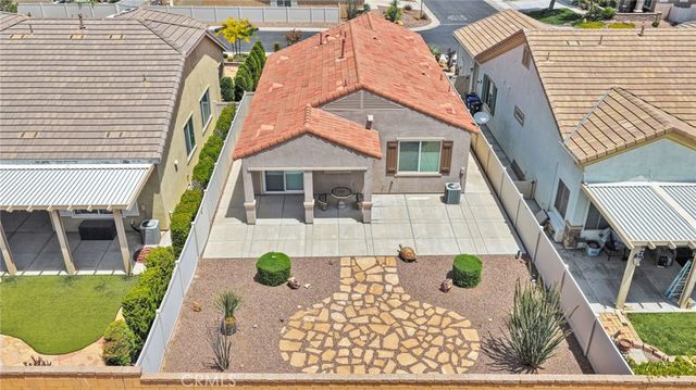19459 Maple Creek, Apple Valley, CA 92308