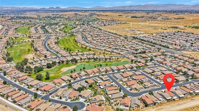 19459 Maple Creek, Apple Valley, CA 92308