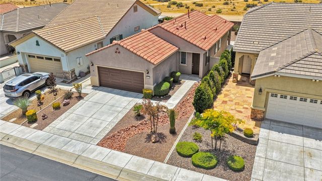 19459 Maple Creek, Apple Valley, CA 92308