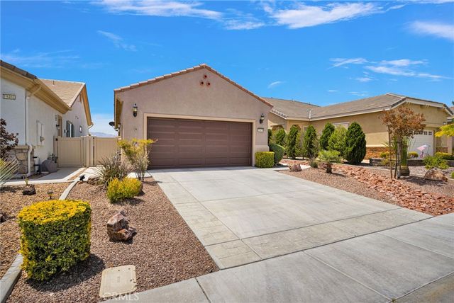 19459 Maple Creek, Apple Valley, CA 92308