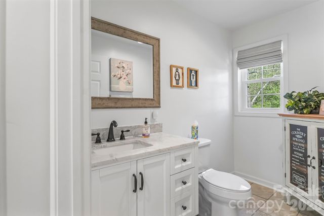 6047 Chaucer Lane, Granite Falls, NC 28630