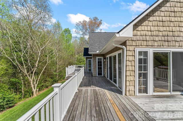 6047 Chaucer Lane, Granite Falls, NC 28630