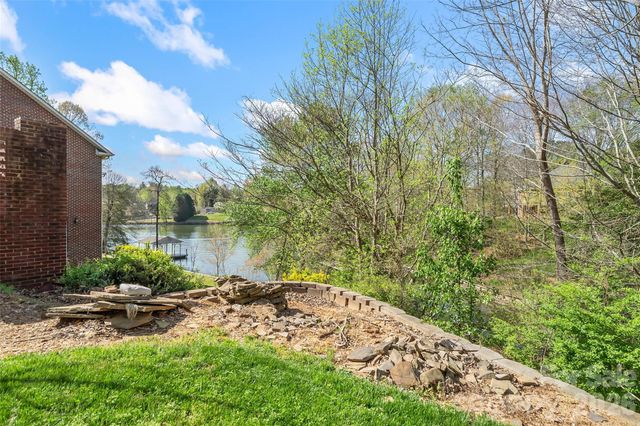 6047 Chaucer Lane, Granite Falls, NC 28630