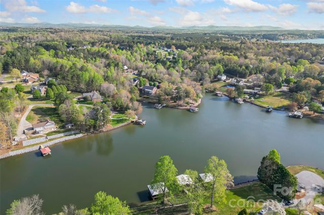 6047 Chaucer Lane, Granite Falls, NC 28630