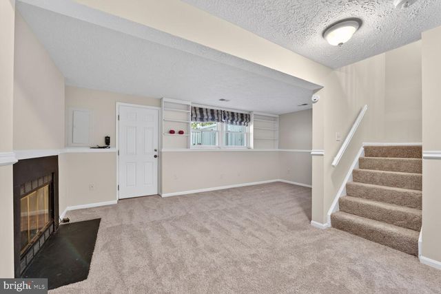 1754 SUNDANCE DR, Reston, VA 20194