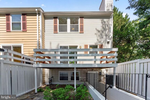 1754 SUNDANCE DR, Reston, VA 20194