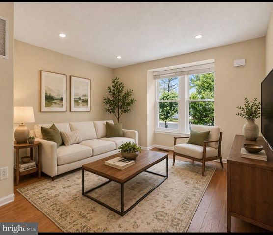 1754 SUNDANCE DR, Reston, VA 20194