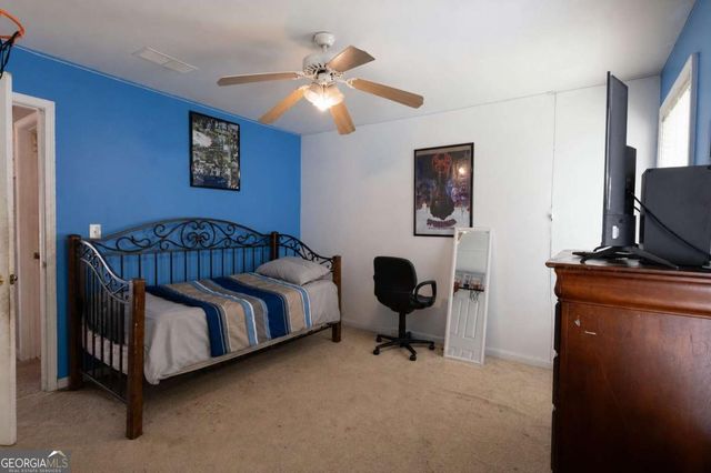 685 Taylor School Drive NE, Lawrenceville, GA 30043