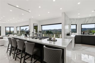 5252 Darro Road, Woodland Hills, CA 91364