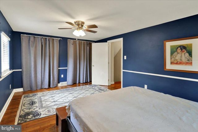 16 JACKSON DR, Lancaster, PA 17603