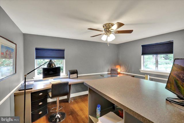 16 JACKSON DR, Lancaster, PA 17603