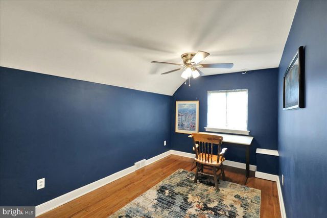 16 JACKSON DR, Lancaster, PA 17603