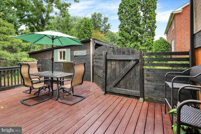 16 JACKSON DR, Lancaster, PA 17603