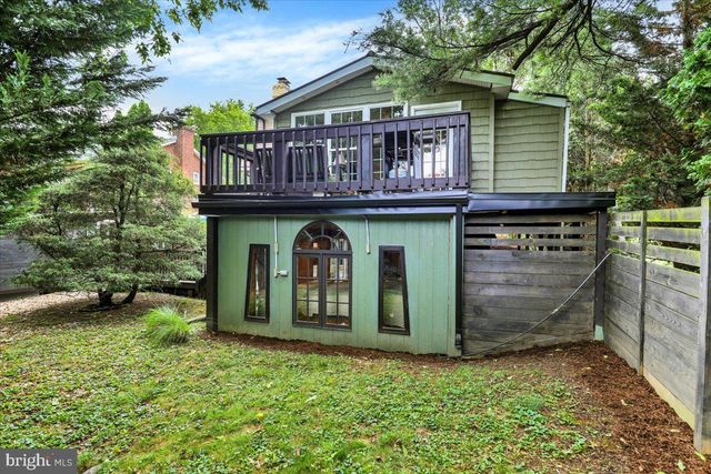 16 JACKSON DR, Lancaster, PA 17603