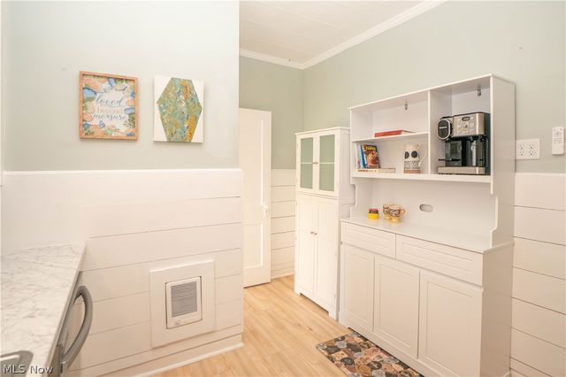 2413 Clearview Avenue NW, Canton, OH 44708