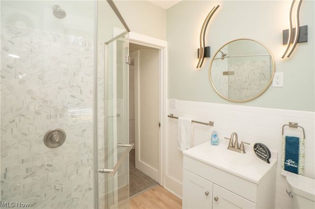 2413 Clearview Avenue NW, Canton, OH 44708