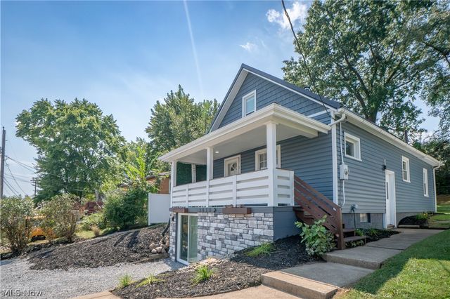 2413 Clearview Avenue NW, Canton, OH 44708
