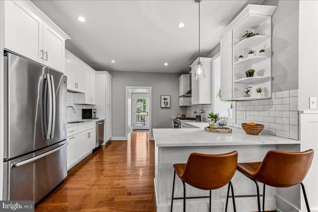 308 CHESTNUT AVE, Narberth, PA 19072