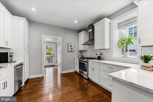 308 CHESTNUT AVE, Narberth, PA 19072