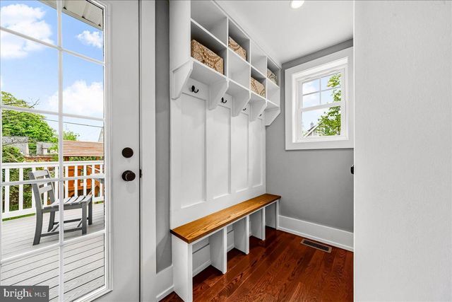 308 CHESTNUT AVE, Narberth, PA 19072