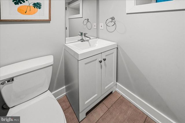 308 CHESTNUT AVE, Narberth, PA 19072