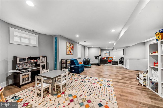 308 CHESTNUT AVE, Narberth, PA 19072