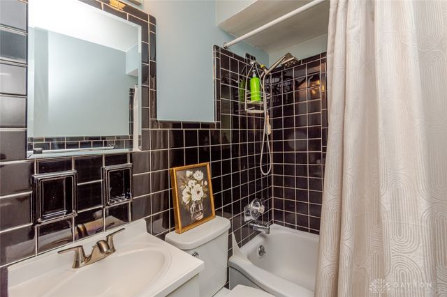 1424 Bowman Avenue, Kettering, OH 45409
