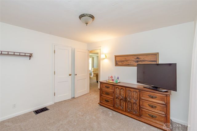 1424 Bowman Avenue, Kettering, OH 45409