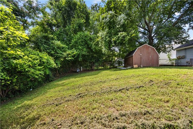 4805 Bonita Place, Springdale, AR 72762