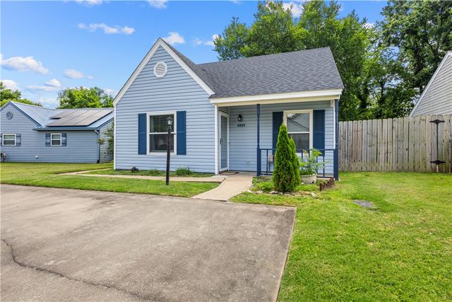 4805 Bonita Place, Springdale, AR 72762