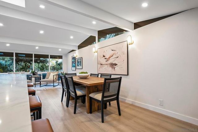 2204 Rosecrans St, San Diego, CA 92106