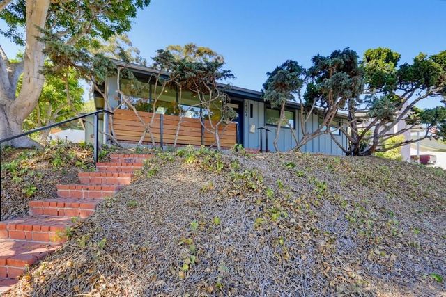 2204 Rosecrans St, San Diego, CA 92106
