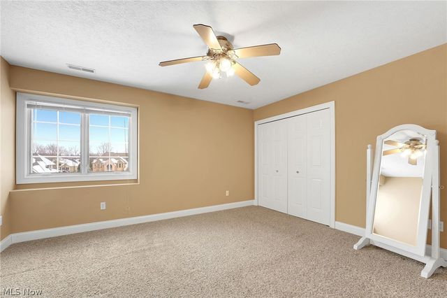 17395 Sawgrass Circle, North Royalton, OH 44133