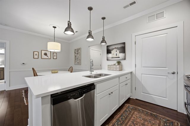 1164 Swisher Street, Iowa City, IA 52245