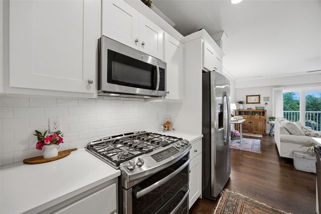1164 Swisher Street, Iowa City, IA 52245