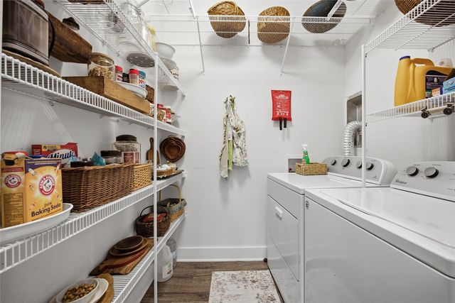1164 Swisher Street, Iowa City, IA 52245