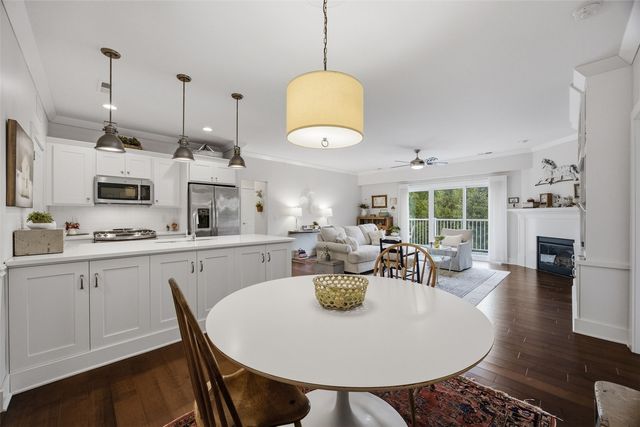 1164 Swisher Street, Iowa City, IA 52245