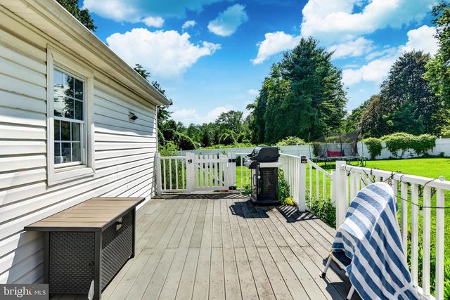1140 N MIDDLETOWN RD, Media, PA 19063