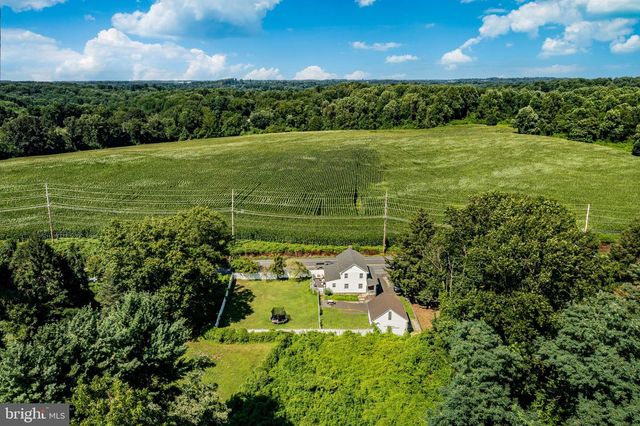 1140 N MIDDLETOWN RD, Media, PA 19063