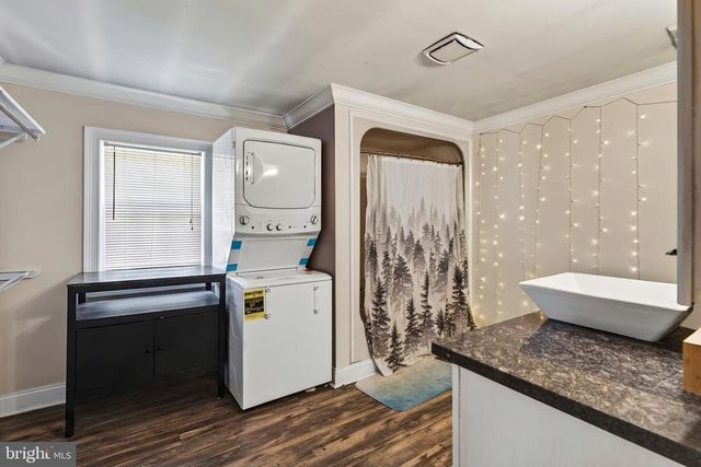 1140 N MIDDLETOWN RD, Media, PA 19063
