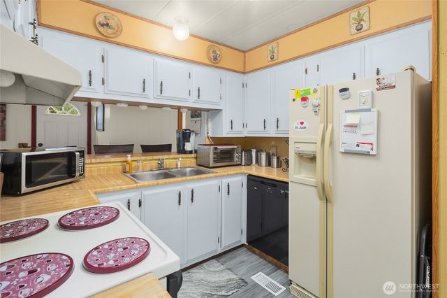 12423 18th St SE, Lake Stevens, WA 98258