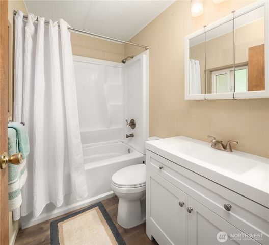 12423 18th St SE, Lake Stevens, WA 98258