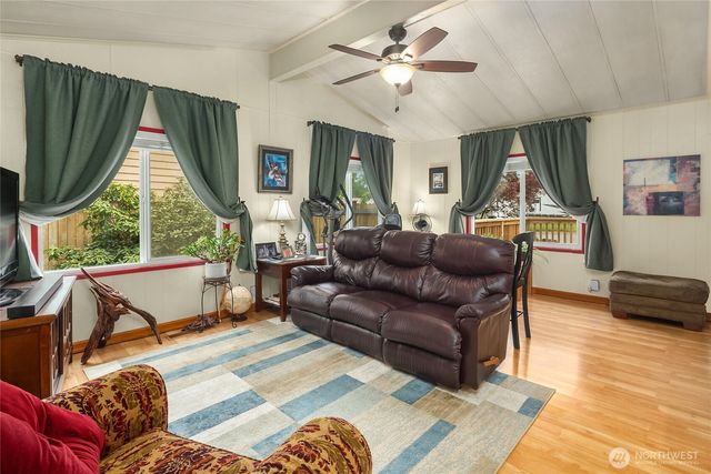 12423 18th St SE, Lake Stevens, WA 98258