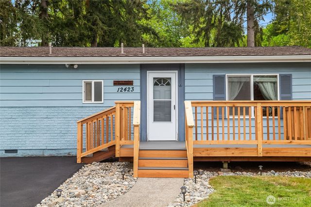 12423 18th St SE, Lake Stevens, WA 98258