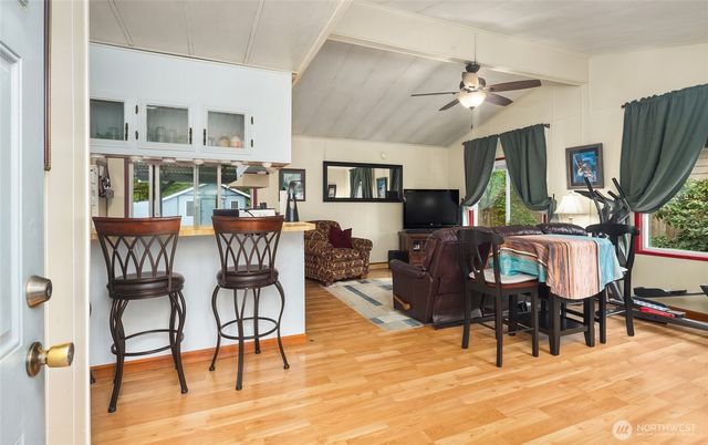 12423 18th St SE, Lake Stevens, WA 98258