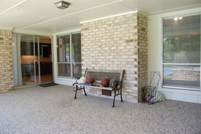 1107 Rock Springs Road, Duncanville, TX 75137