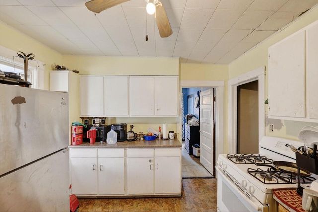 114 S Academy Street, Janesville, WI 53548