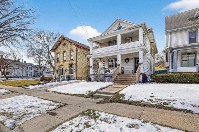 114 S Academy Street, Janesville, WI 53548